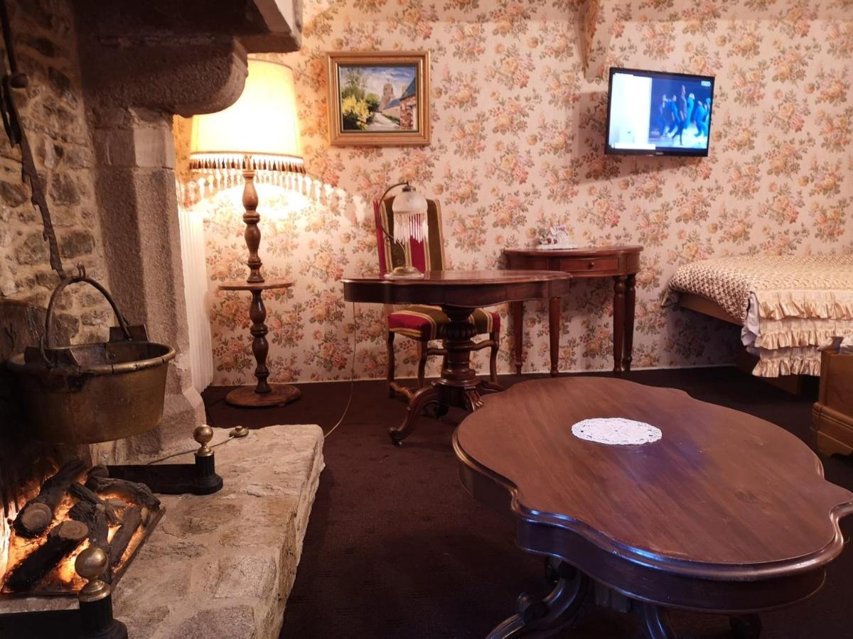 Bed and Breakfast Manoir De La Foulerie Ancteville Zewnętrze zdjęcie
