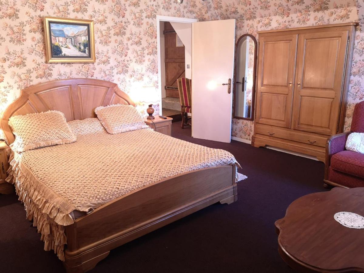 Bed and Breakfast Manoir De La Foulerie Ancteville Zewnętrze zdjęcie
